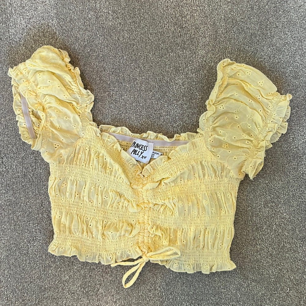 Princess Polly yellow floral crop top. Size US 2.